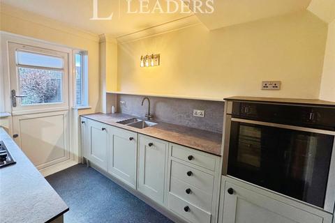 3 bedroom semi-detached house to rent, Kingsman Drive, Clacton-on-Sea, Essex, CO16