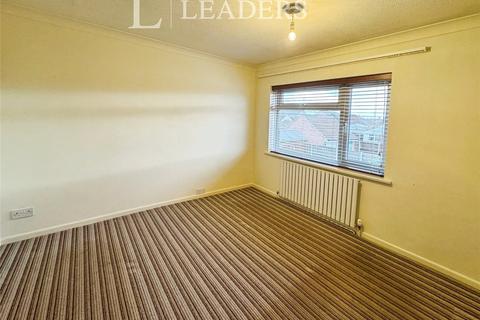 3 bedroom semi-detached house to rent, Kingsman Drive, Clacton-on-Sea, Essex, CO16