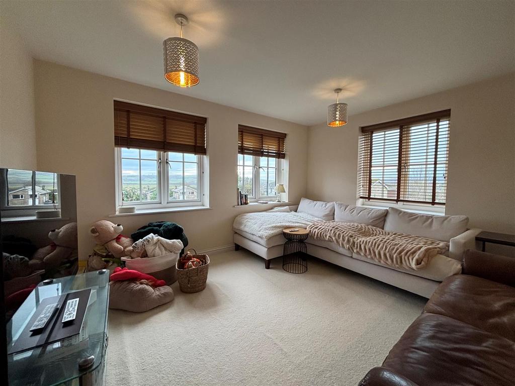 Living/Dining Room