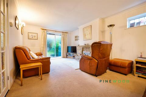 undefined, Corve Way, Chesterfield S40
