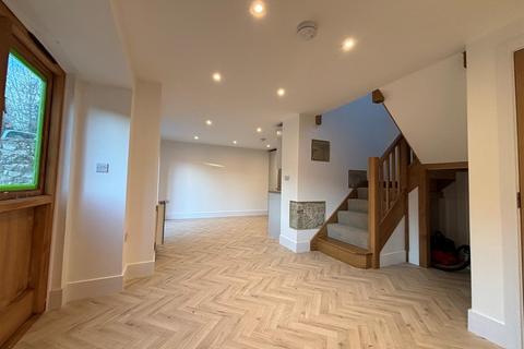 2 bedroom semi-detached house to rent, Niton Barns, Niton, Ventnor