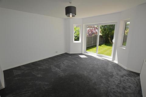 undefined, The Green, Croxley Green, Rickmansworth