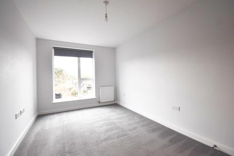 undefined, Green Lane, Shepperton, TW17