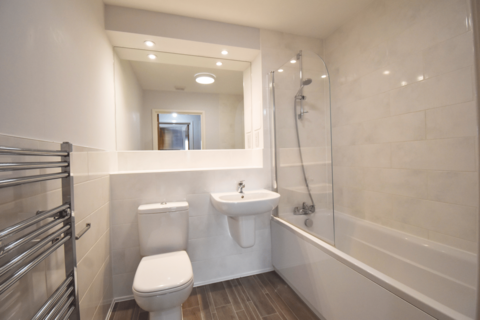 undefined, Green Lane, Shepperton, TW17