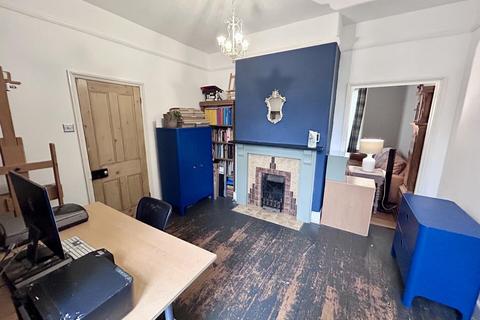 3 bedroom semi-detached house for sale, Carisbrooke Road, Newport