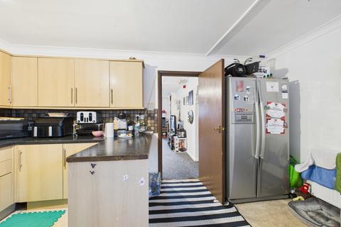 4 bedroom end of terrace house for sale, Canterbury, CT1