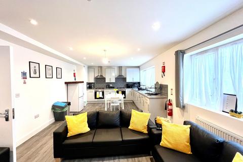 undefined, Woodbridge Hill, Guildford GU2