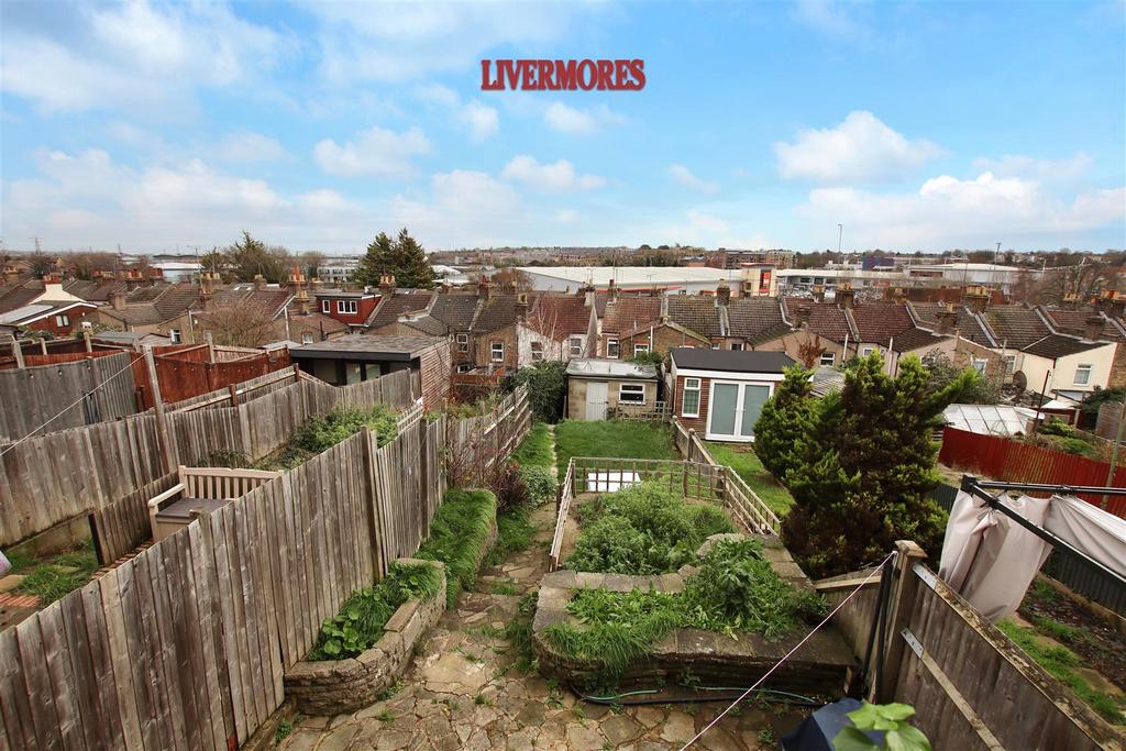 Garden 1.jpg