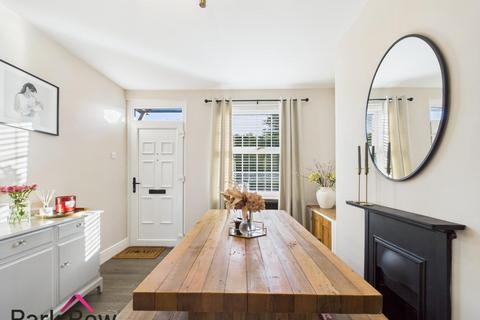 3 bedroom house for sale, Low Street, South Milford, Leeds