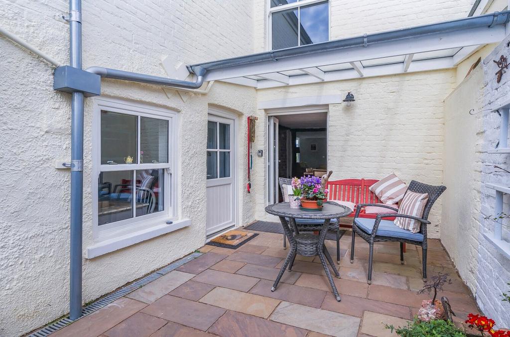 Rear Courtyard