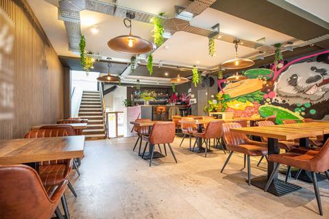 undefined, George Street, Stroud