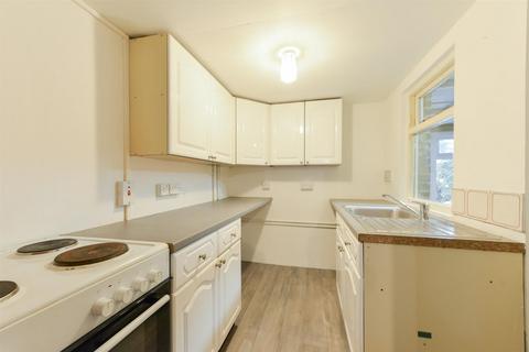 2 bedroom terraced house for sale, New Road, Ditton