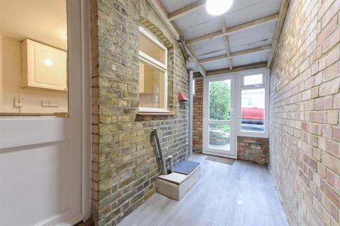 2 bedroom terraced house for sale, New Road, Ditton