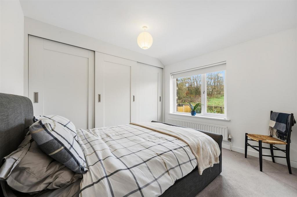 Saxton Mee Flora Dene 0010.jpg