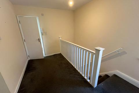undefined, London Road, Dunstable LU6