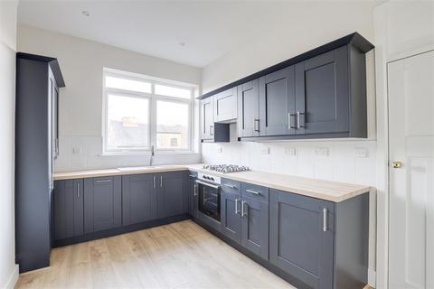 undefined, Forest Road West, Nottingham NG7