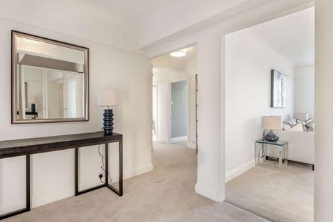 2 bedroom flat to rent, London SW3