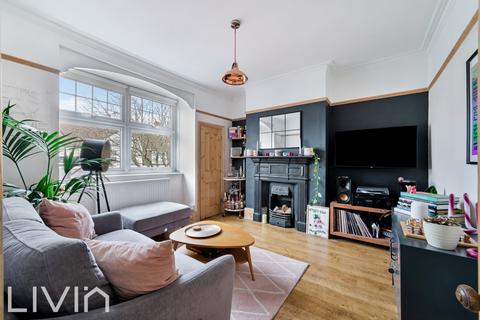 3 bedroom flat for sale, Vincent Road, Croydon, Croydon CR0