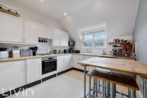 3 bedroom flat for sale, Vincent Road, Croydon, Croydon CR0