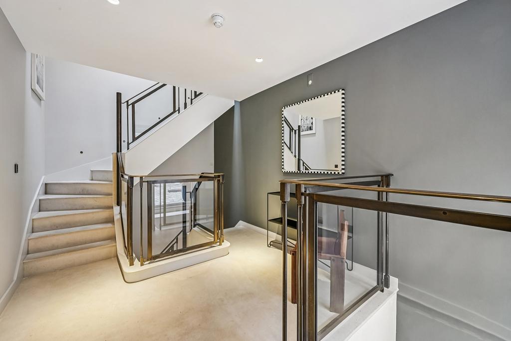 Mews House 2, 7 C...