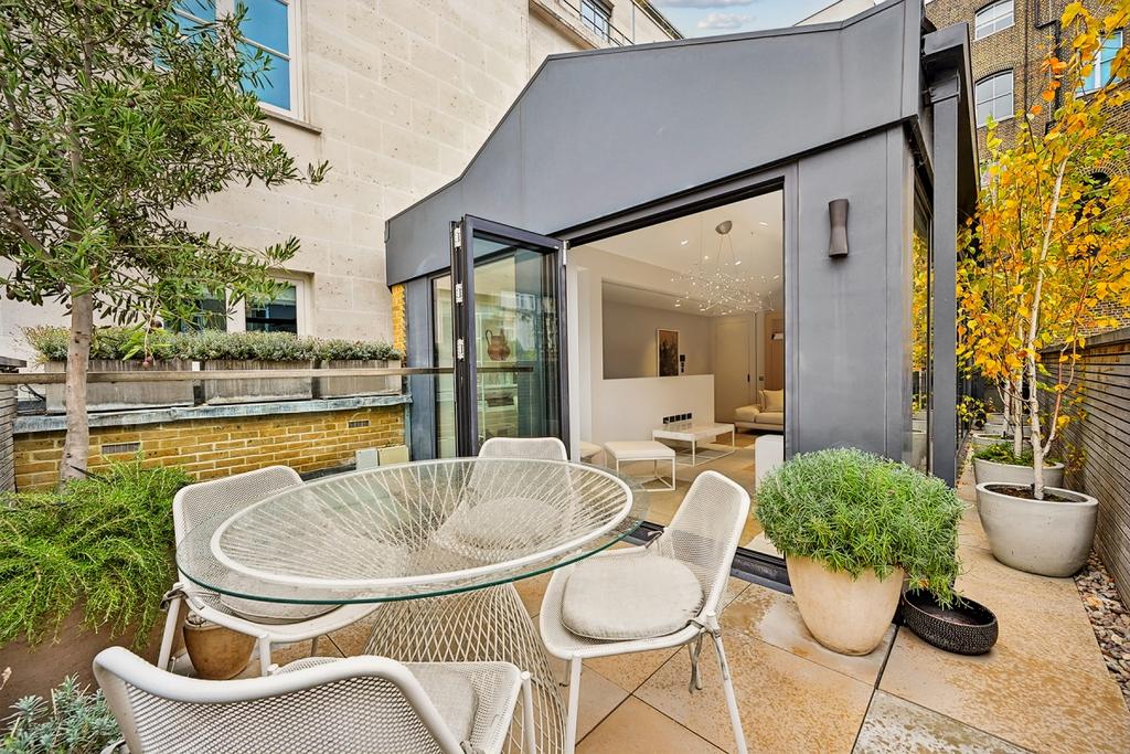 Mews House 2, 7 C...