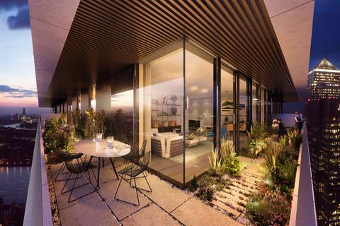 Wardian London, Canary Wharf, London, E14