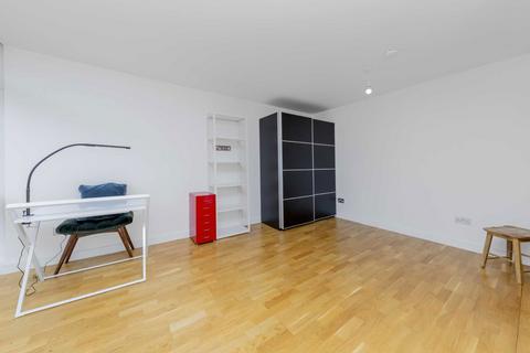 undefined, Heath Street, London NW3