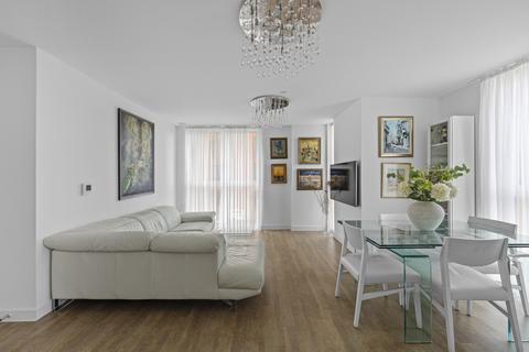 undefined, Loop Court, Telegraph Avenue, Greenwich, SE10