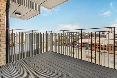 undefined, Thomas Road London E14