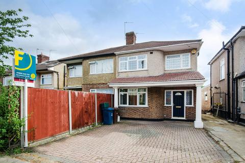 undefined, Holyrood Avenue, Harrow, HA2
