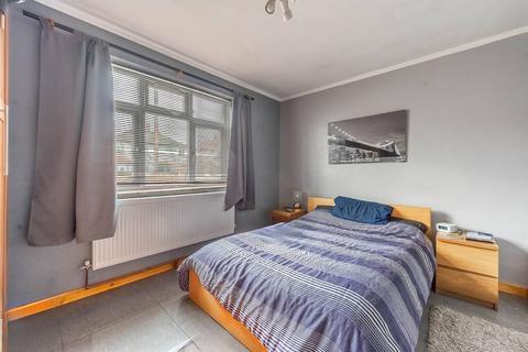 undefined, Islip Manor Road, Northolt, UB5
