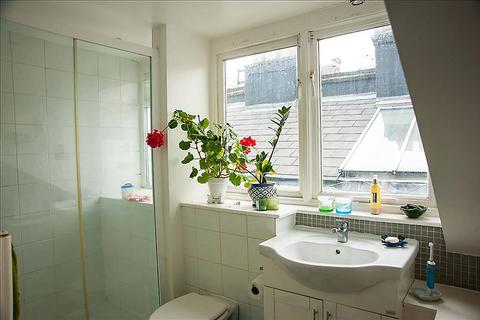 Praed Street, Paddington, London, W2