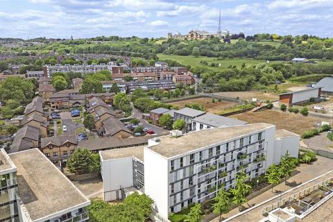 undefined, Great Amwell Lane, London N8