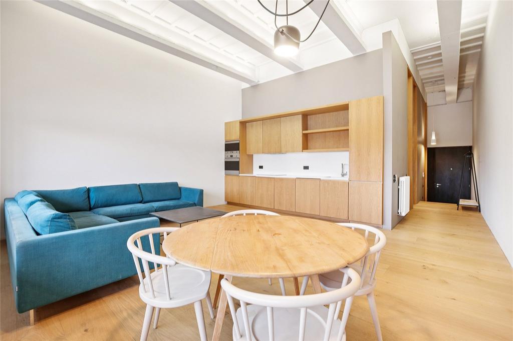 Kitchen/Reception