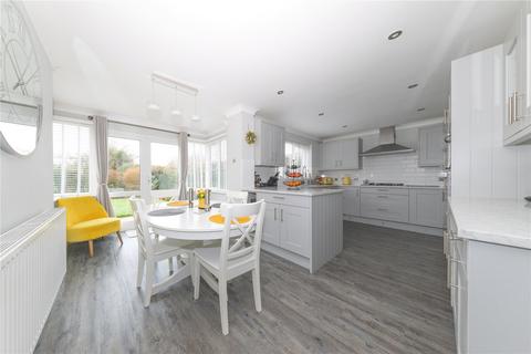 4 bedroom detached house for sale, Newbolt Close, Newport Pagnell, Buckinghamshire, MK16