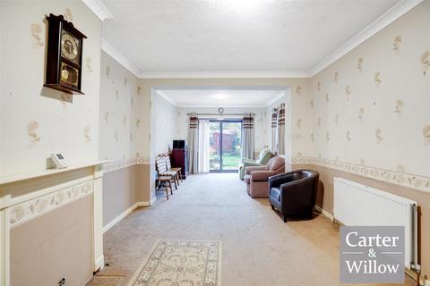 undefined, Valence Circus, Essex