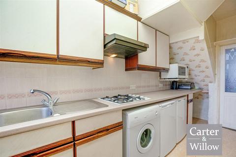 undefined, Valence Circus, Essex