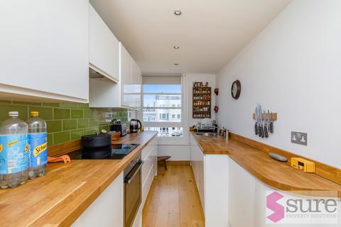 1 bedroom flat for sale, New Steine, Brighton