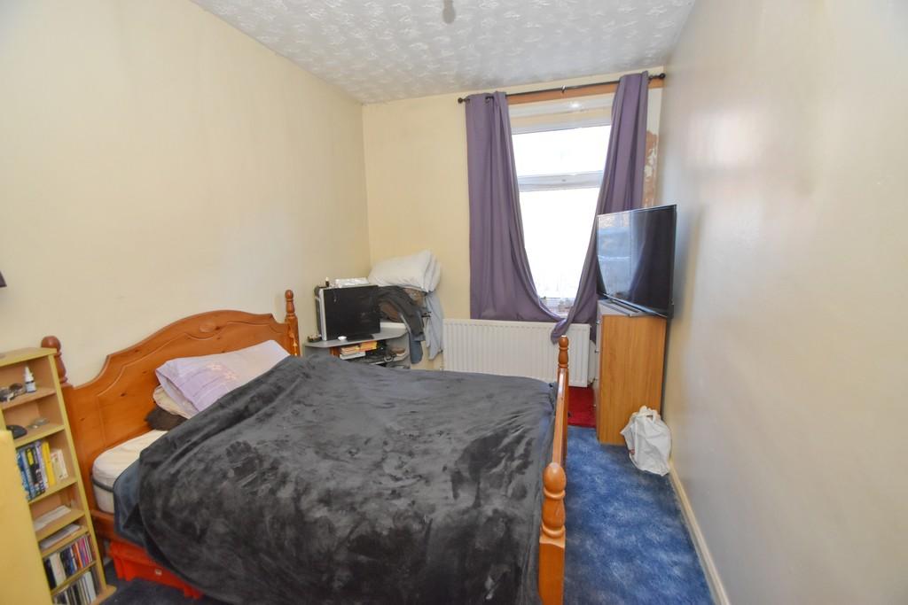 Flat 21 Bedroom
