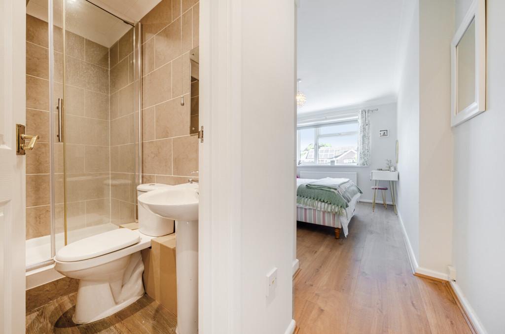 1356064-9-68d11b52e0aa3