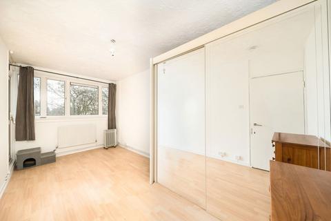 undefined, Pelican Estate, London SE15