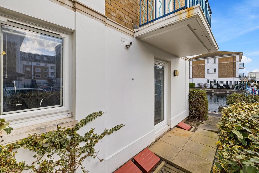 92 Victory Mews Full Res-14