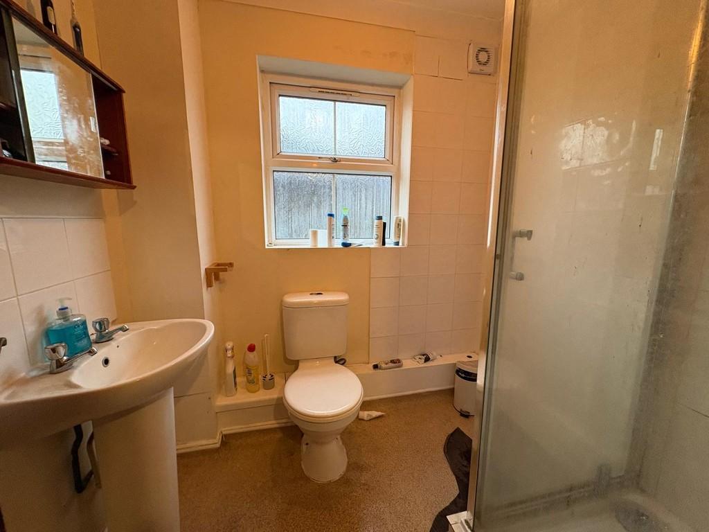 Photo 2025 12 08 17 10 38