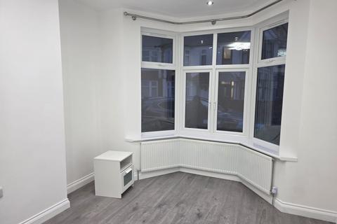 1 bedroom flat to rent, Wembley HA0