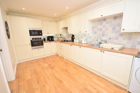 undefined, Mount Crescent, Whitchurch