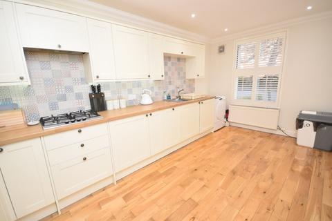 undefined, Mount Crescent, Whitchurch