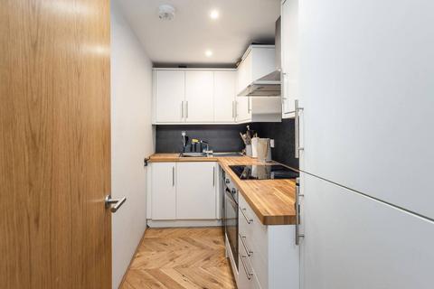 2 bedroom flat for sale, 4/1 Links Gardens, Leith Links, Edinburgh, EH6 7JH
