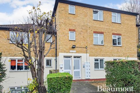 2 bedroom flat to rent, Knowles Hill Crescent, SE13