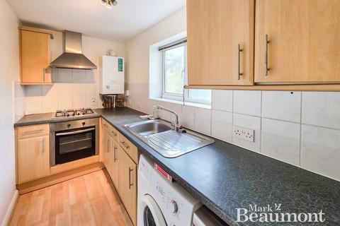 2 bedroom flat to rent, Knowles Hill Crescent, SE13