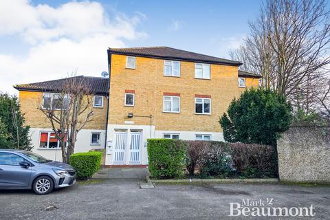 undefined, Knowles Hill Crescent, SE13